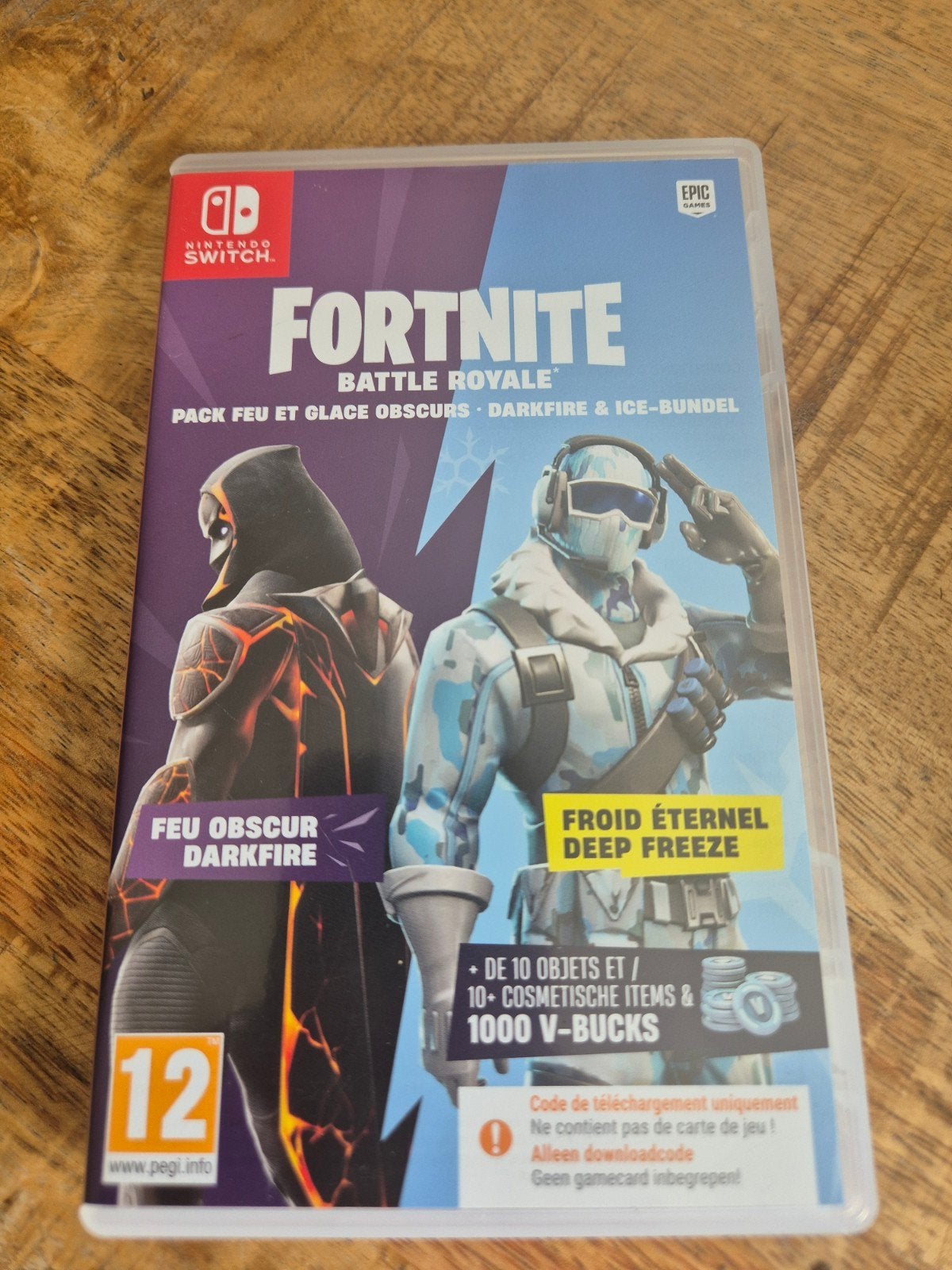 Fortnite Darkfire & Ice Bundle Nintendo Switch, Spelcomputers en Games, Games | Nintendo Switch, Zo goed als nieuw, Shooter, 3 spelers of meer