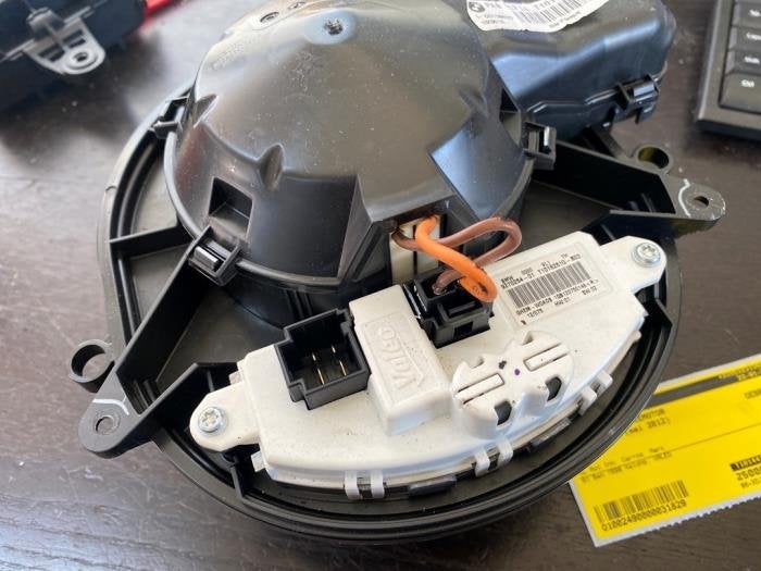 Kachel Ventilatiemotor van een BMW 1-Serie, Gebruikt, -, -, 3 maanden garantie
