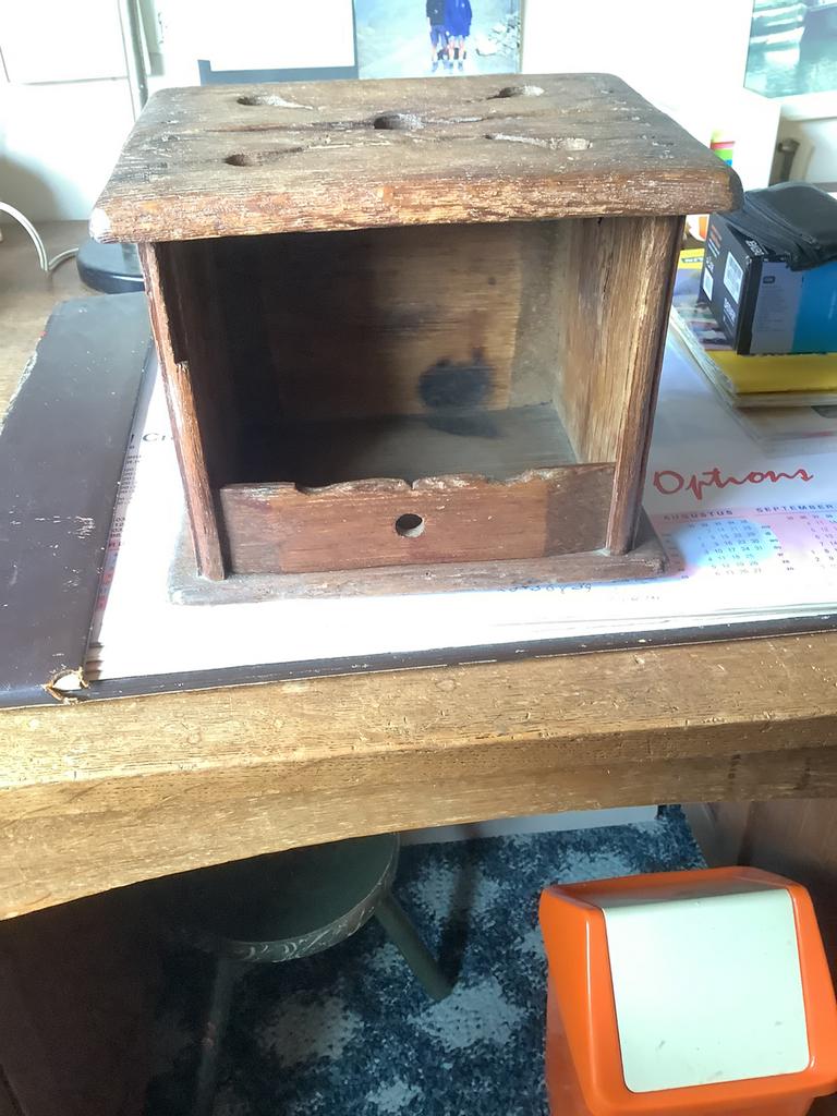 Houten Stoof., Antiek en Kunst, Ophalen of Verzenden