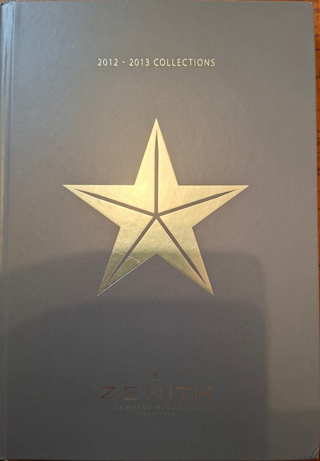 Zenith Catalogus plus Prijslijst 2012-2013, Boeken, Ophalen of Verzenden, Zo goed als nieuw, Catalogus