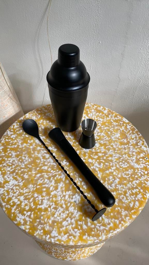 Cocktail shaker zwart RVS met accessoires black drinks party, Ophalen of Verzenden, Zo goed als nieuw