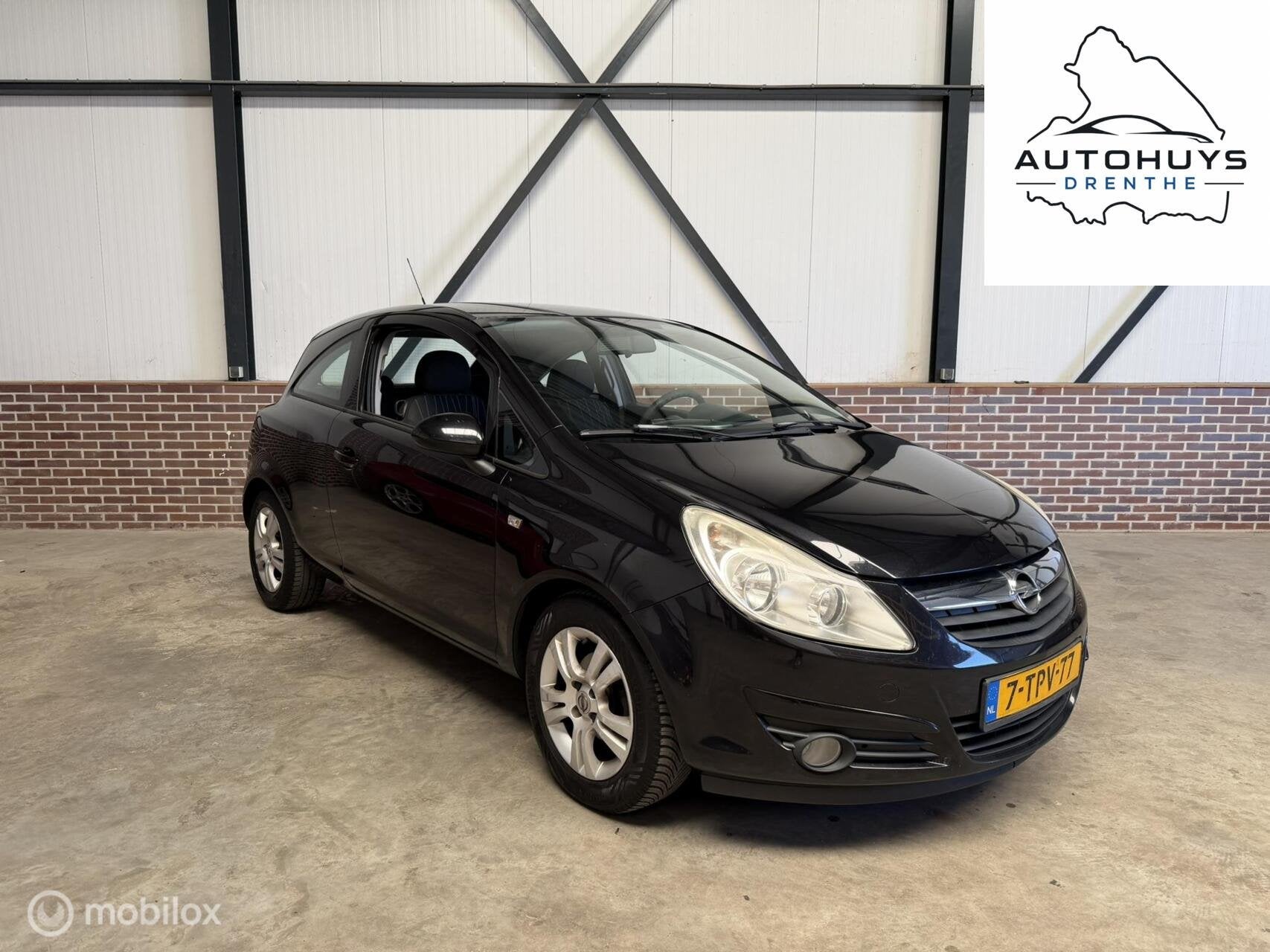 Opel Corsa 1.2-16V Essentia Airco, Auto's, Voorwielaandrijving, 450 kg, 1229 cc, Zwart