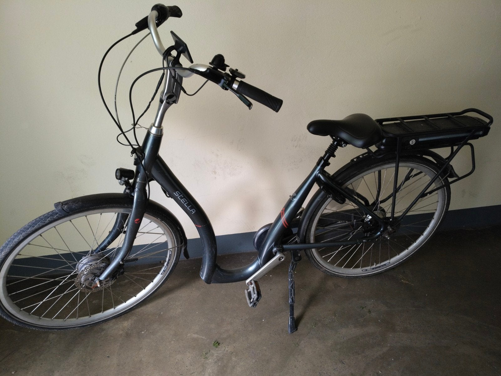 Stella electrische fiets 28 inch., Ophalen, Gebruikt, Overige merken