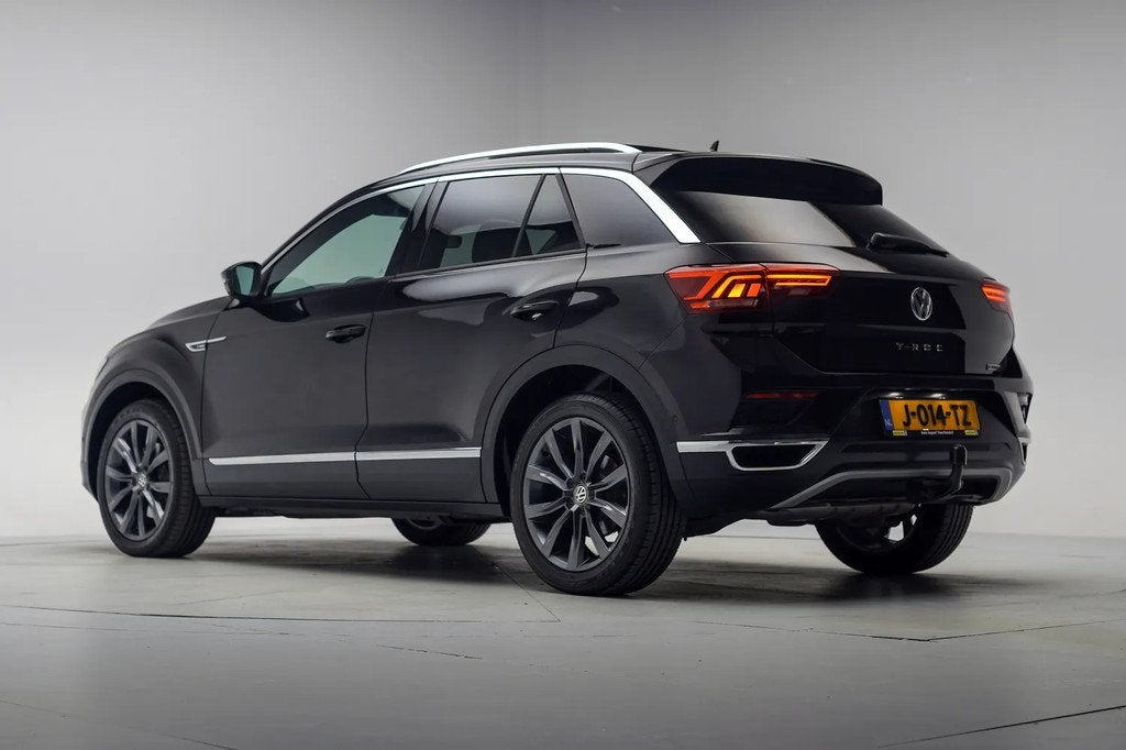 Volkswagen T-Roc 2.0 TSI 4Motion Sport Aut. [ Panoramadak Vi, Automaat, 15 km/l, Gebruikt, 1984 cc