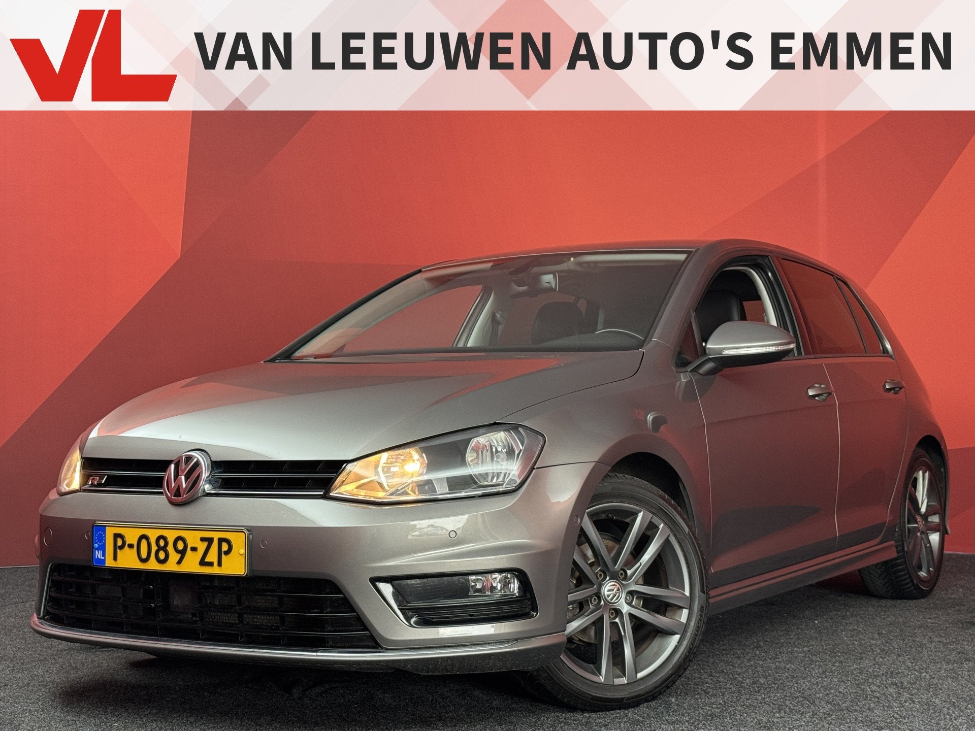 Volkswagen Golf 1.2 TSI Business Edition R Connected | Stoel, Voorwielaandrijving, Gebruikt, 4 cilinders, Met garantie (alle)