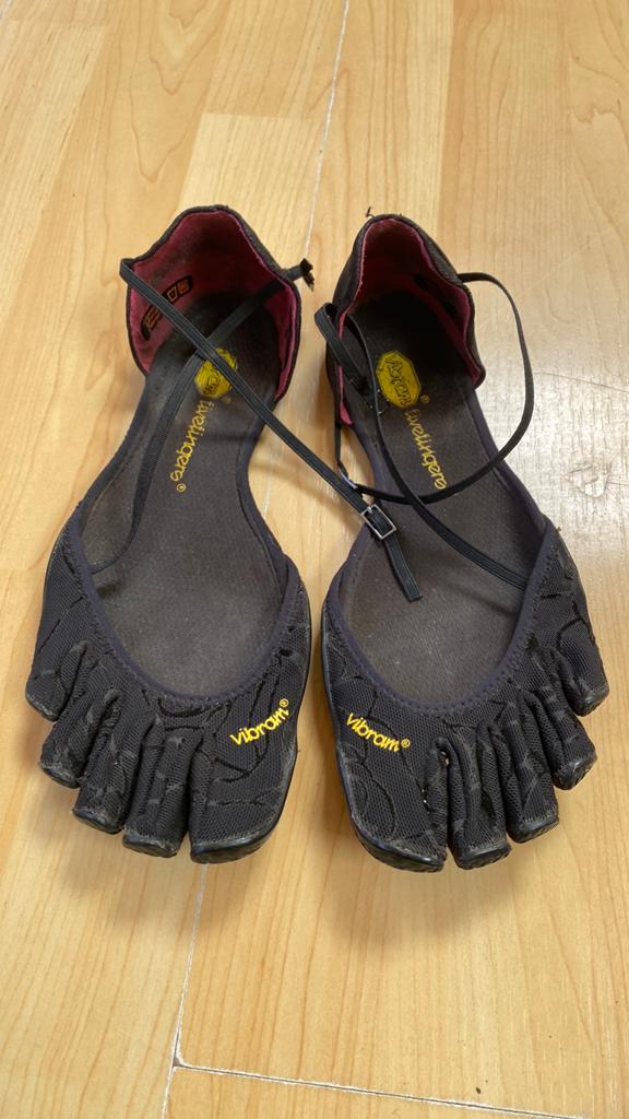 Vibram fivefingers maat 38, Zwart, Overige typen, Ophalen of Verzenden, Gedragen