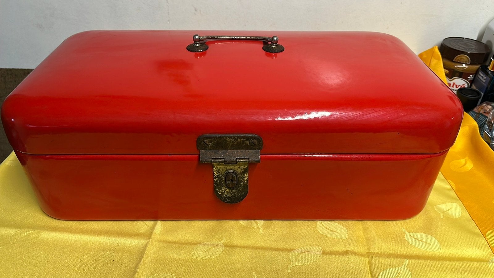Antieke Rode Emaille Broodtrommel, Ophalen of Verzenden