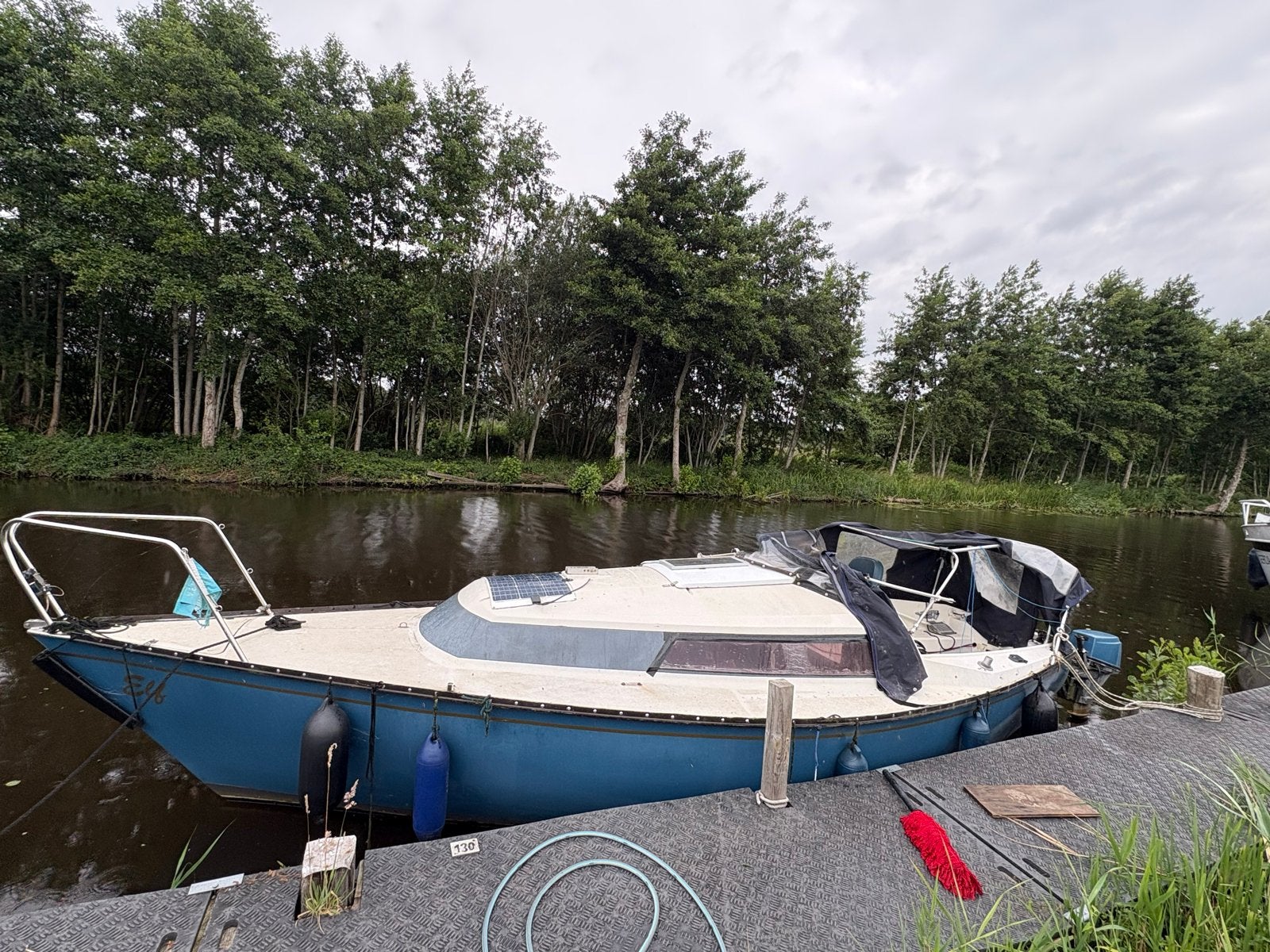 Opknapper motorboot, werkende honda 4 takt  motor, Ophalen, Gebruikt, Kajuitboot, Buitenboordmotor