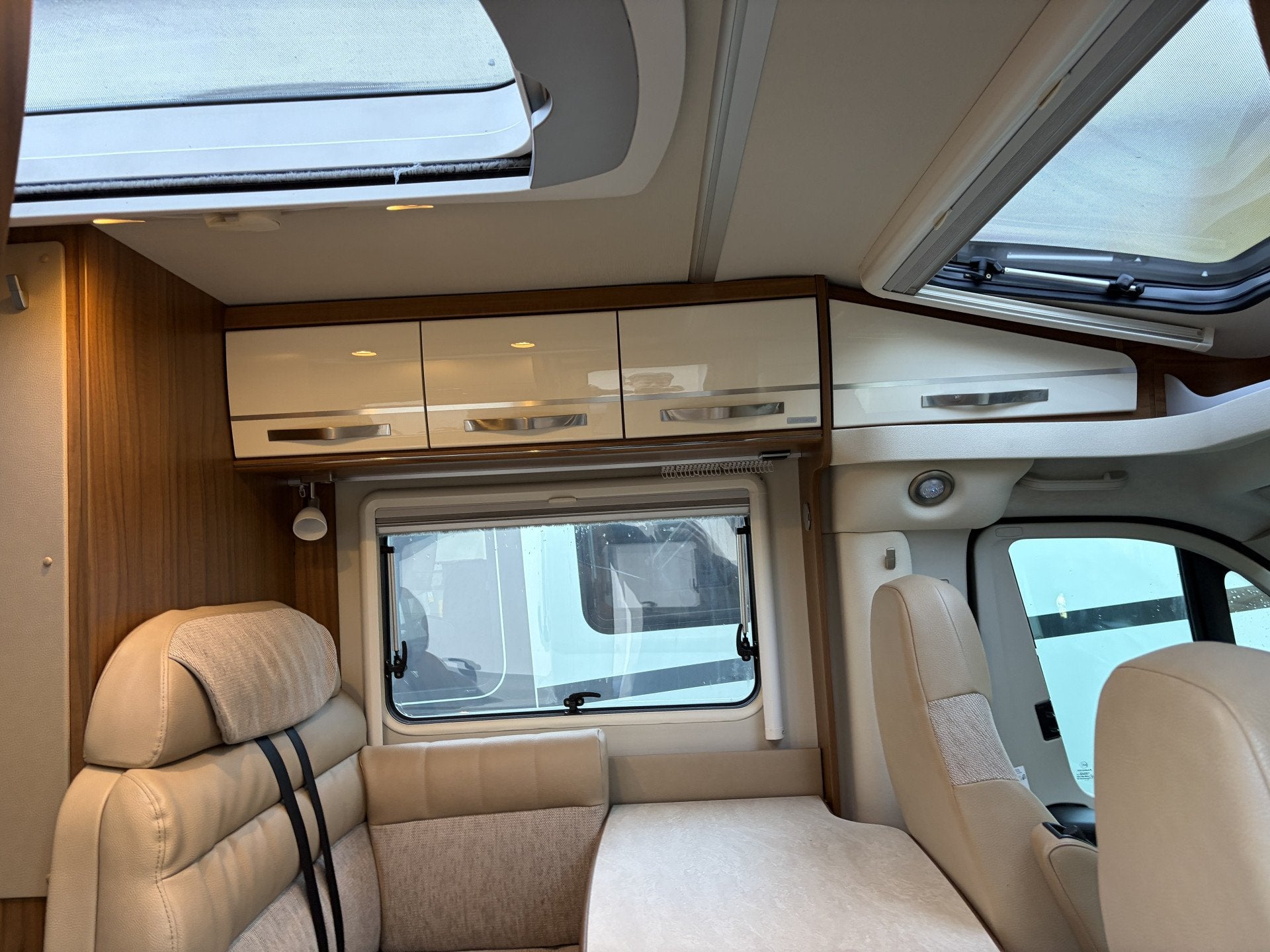 Hymer EXT 578 150pk (bj 2016), Caravans en Kamperen, Hymer, Niesmann Bischoff Campers Nederland BV, Galliersweg 39
5349AT  OSS, NL