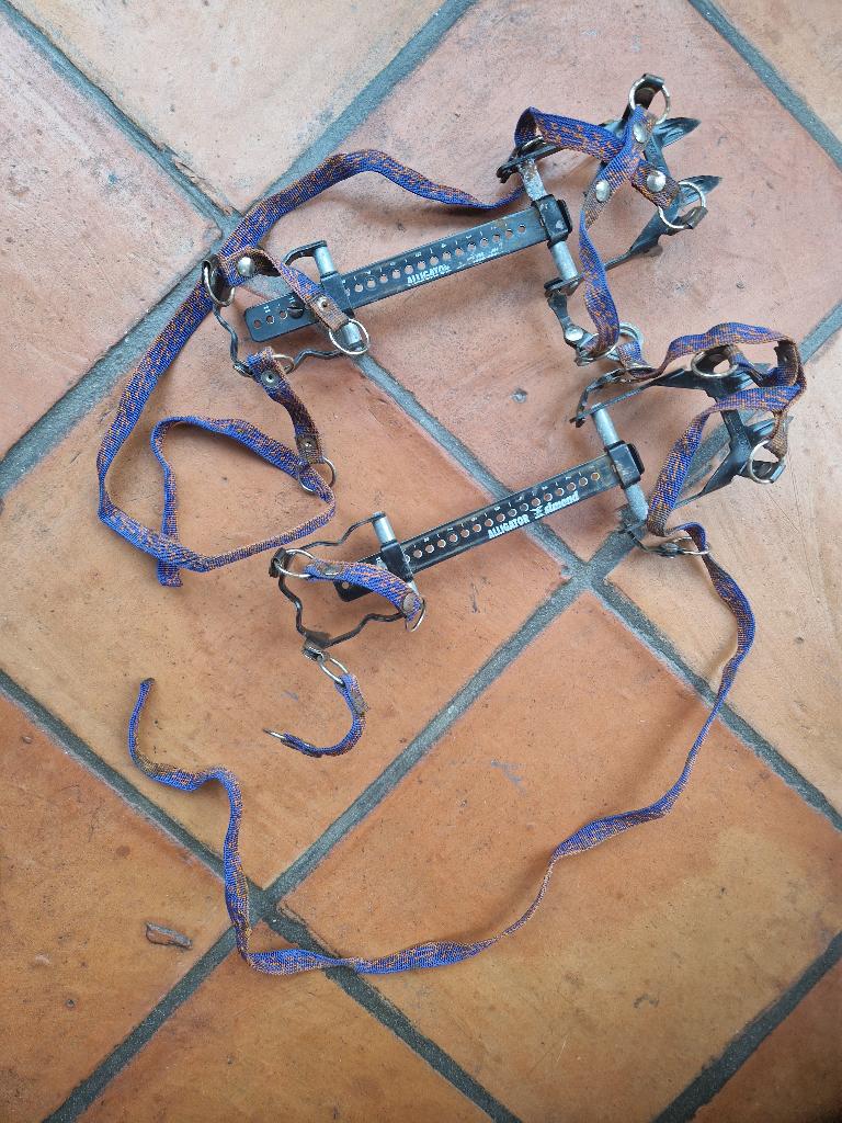 Stijgijzer 10 punten SIMOND, Ophalen, Gebruikt, Klimsport-accessoire
