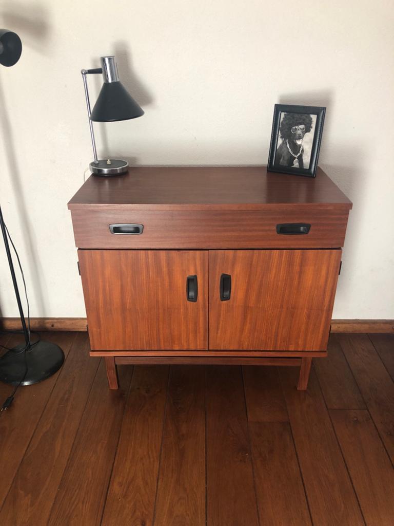 Vintage dressoir/kastje met veel opbergruimte, Ophalen of Verzenden