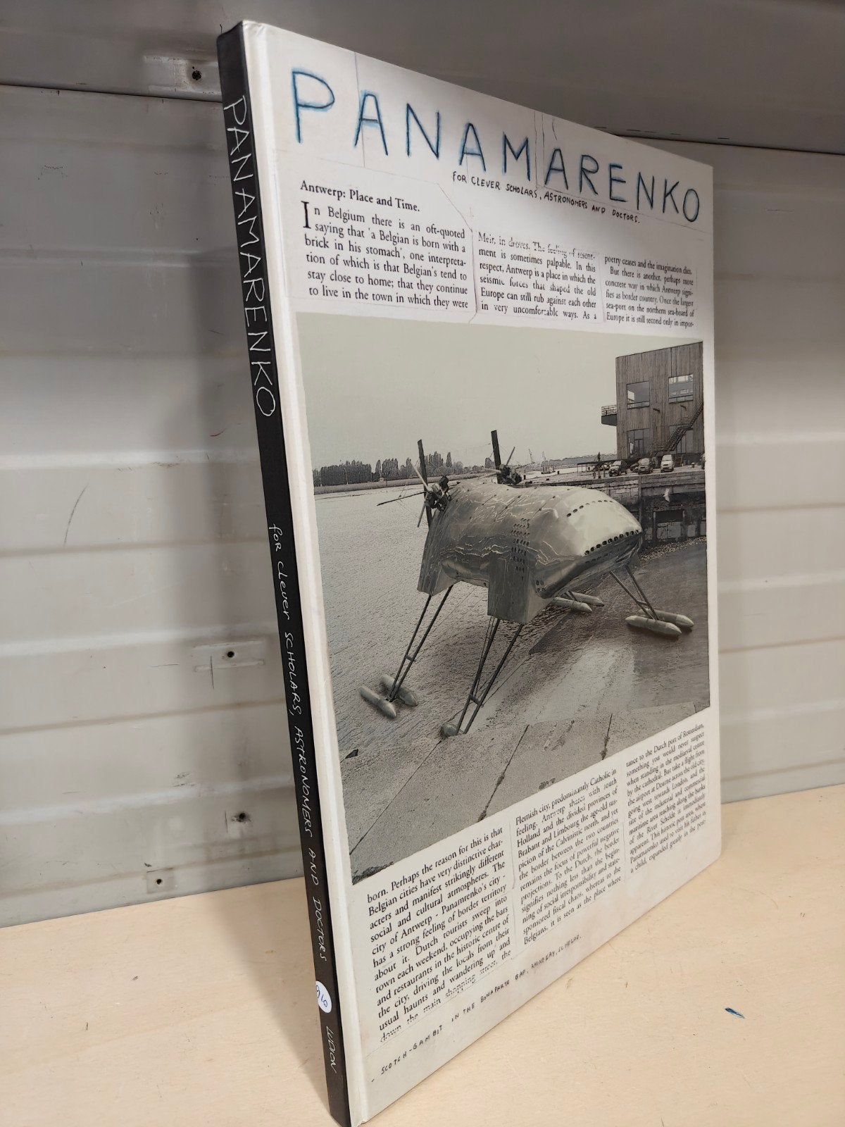 Nr. 910 Panamarenko for clever scholars, astronomers and doc, Ophalen of Verzenden, Gelezen, Jon Thompson