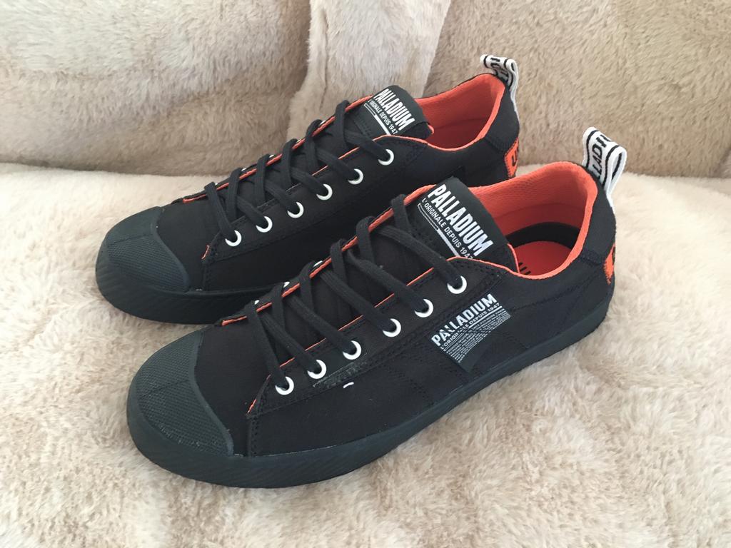 Palladium Sneakers, Black, UK 7.5 EU 41, Kleding | Heren, Schoenen, Zwart, Nieuw, Ophalen of Verzenden, Sneakers of Gympen