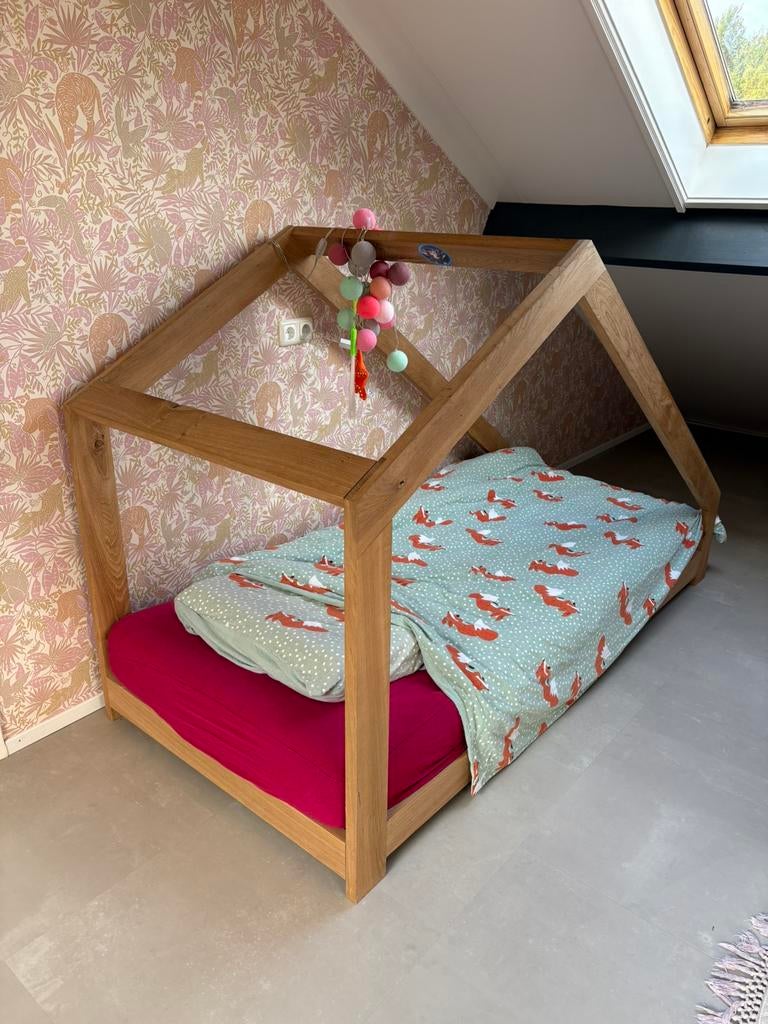 Uniek op maat gemaakt bed, Ophalen, Zo goed als nieuw, 180 cm of meer, 85 tot 100 cm