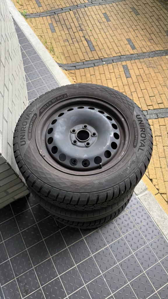185/65 R15 Banden met velgen, Auto-onderdelen, Banden en Velgen, Ophalen, Gebruikt, 15 inch, Banden en Velgen