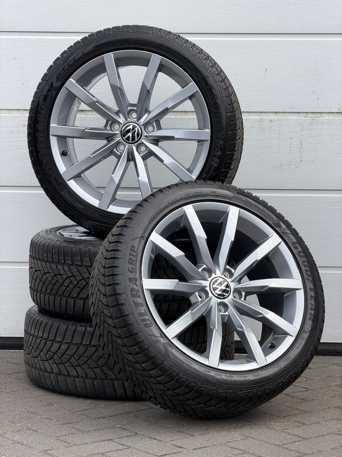 Volkswagen Passat 18inch Velgen Monterrey, Auto-onderdelen, Banden en Velgen, Ophalen, 18 inch, Gebruikt, Banden en Velgen