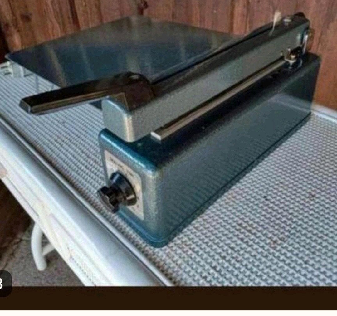 Vintage I.z.g.s. Sealing Machine - Impuls Sealer PFS-300, Ophalen of Verzenden