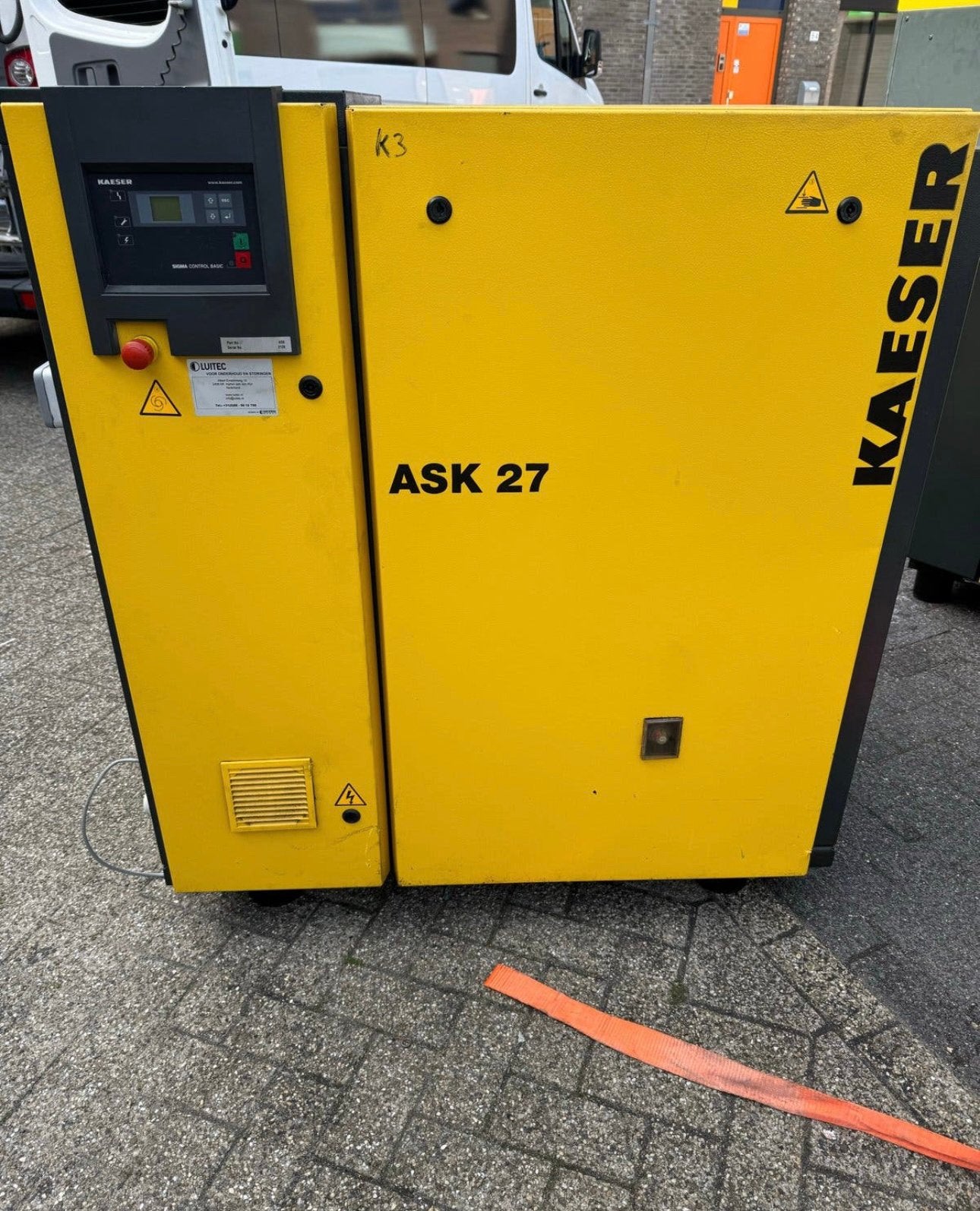 Kaeser ASK 27 Compressor - Recent onderhoud, Ophalen, Geluidgedempt, Gebruikt, 800 liter/min of meer