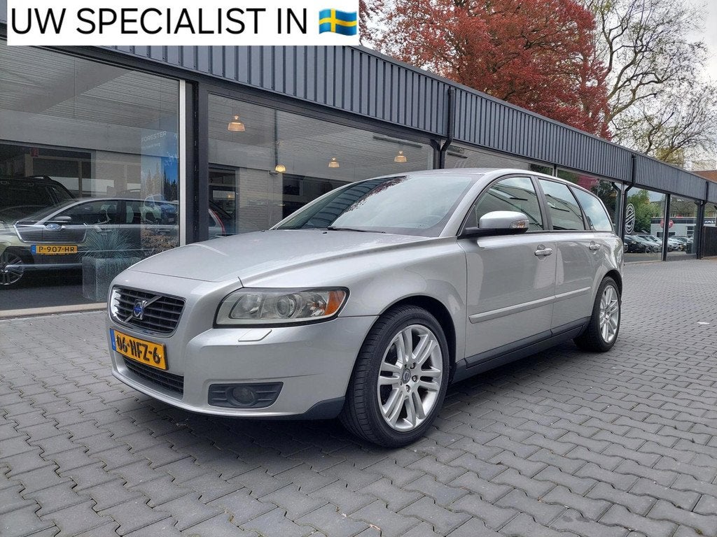 Volvo V50 1.8 Edition I Isofix Trekhaak Regensensor 17 inch, Voorwielaandrijving, 125 pk, Gebruikt, Grijs