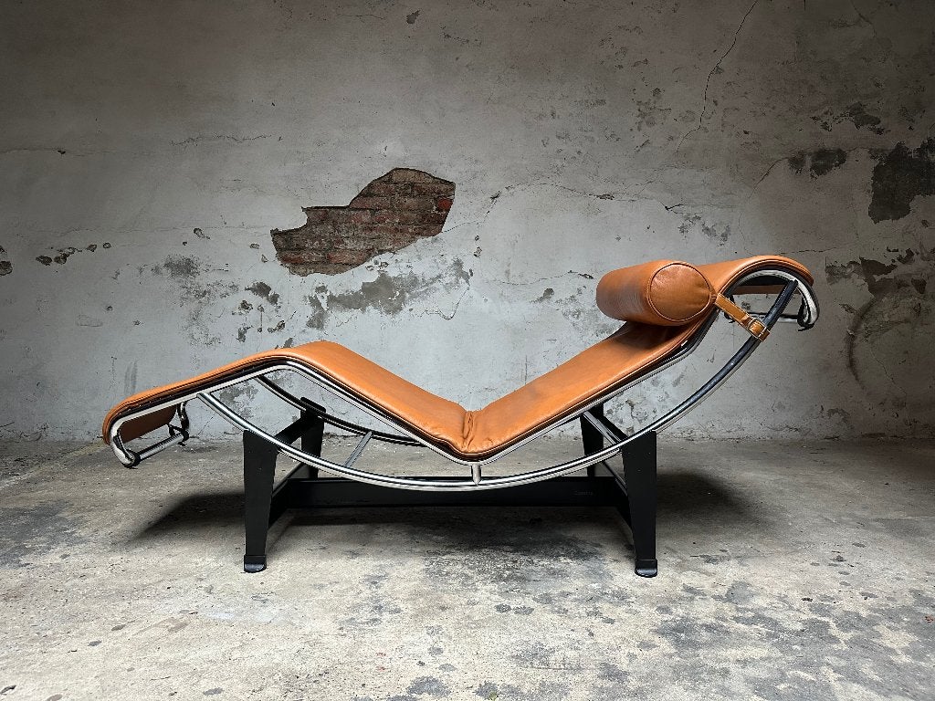 Cassina LC4 Chaise Longue – Cognac Leder, Huis en Inrichting, Ophalen, Eenpersoons, Minder dan 75 cm, Vintage
