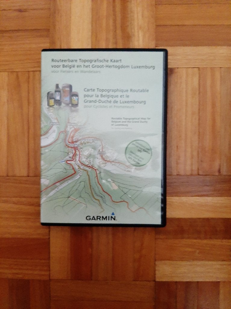 wandel navigatie Garmin kaart Benelux (orgineel, geen kopie), Verzenden, Zo goed als nieuw, Navigatie of Gps