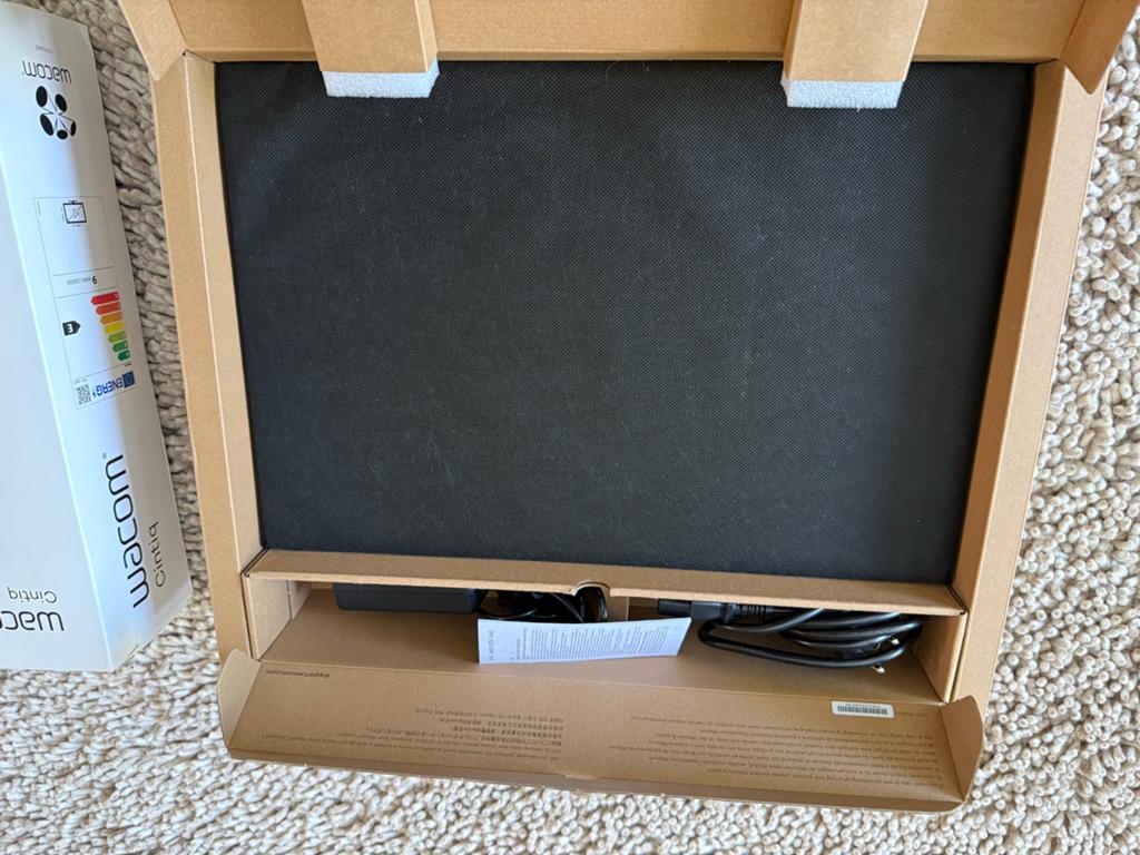 Wacom Cintiq 16 Creatief Pen Display - nieuw, Ophalen, Zo goed als nieuw, Whiteboard
