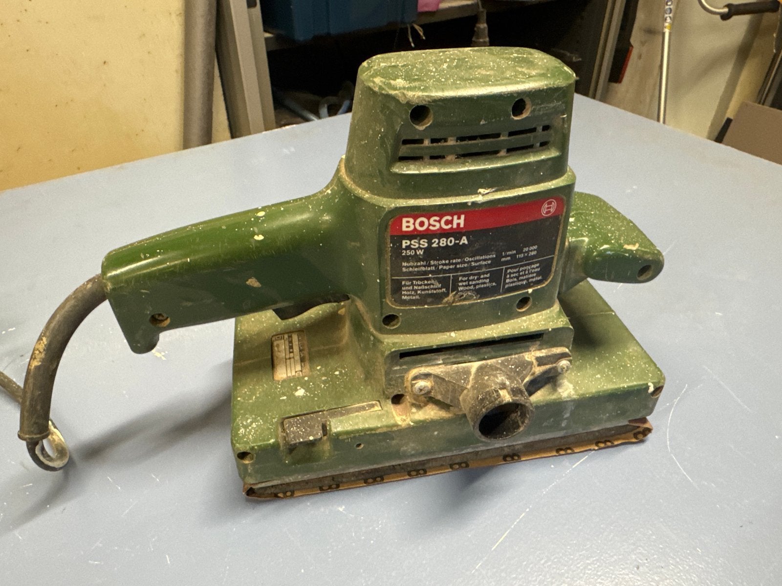 Bosch PSS 280-A Vlakschuurmachine 250W, Ophalen of Verzenden, Gebruikt, Minder dan 600 watt, Vlakschuurmachine