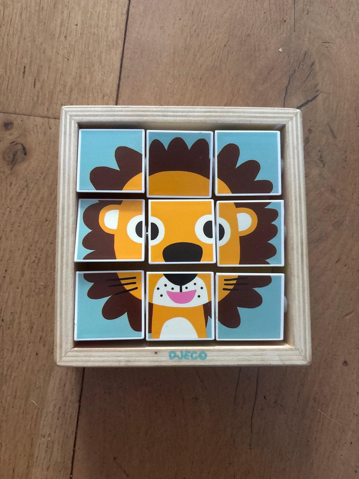 Djeco Houten Schuifpuzzel Dieren (Leeuw, Panda, Kikker), 2 tot 4 jaar, Gebruikt, Ophalen of Verzenden, Van hout