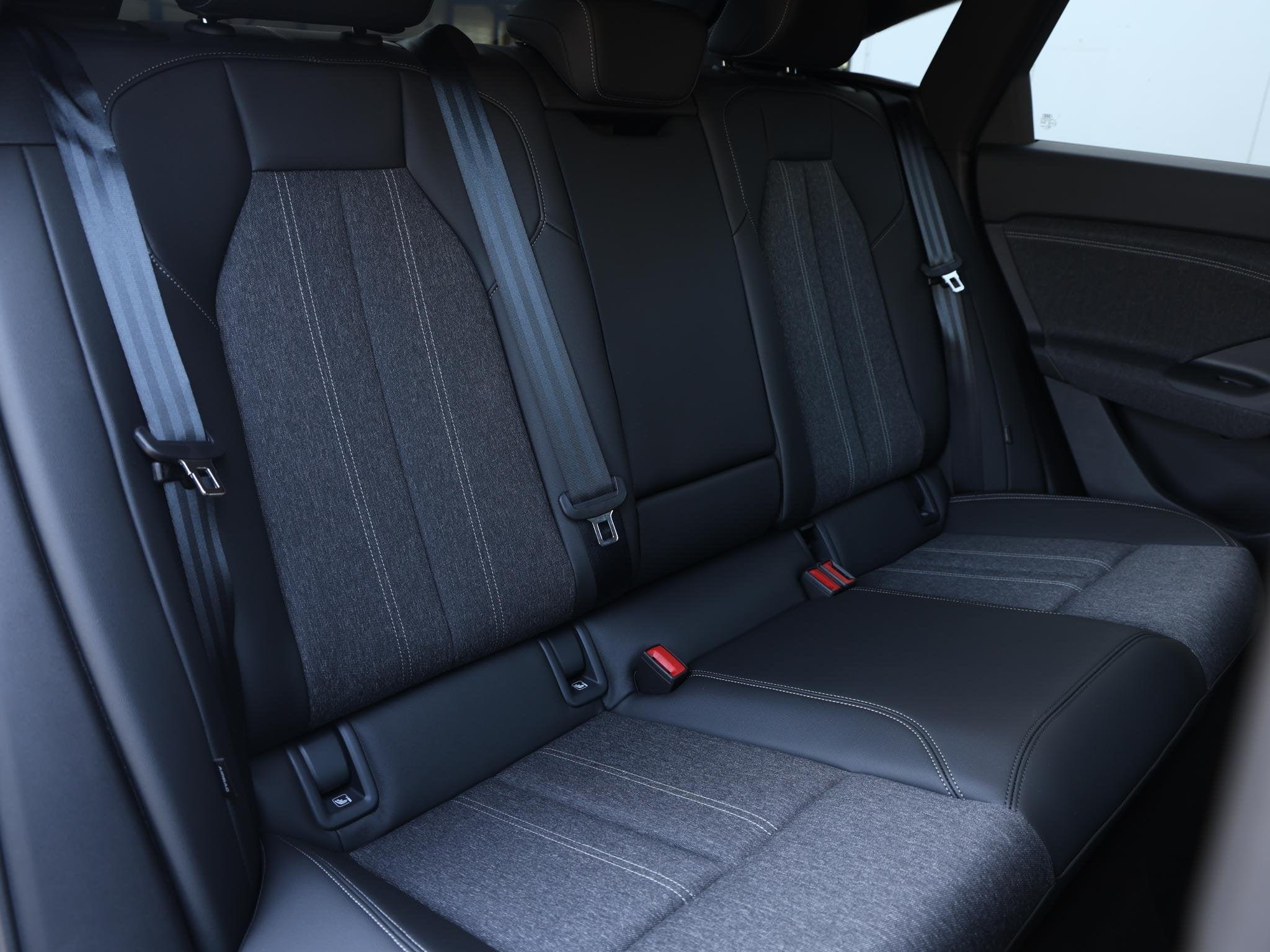 Foto 9 van Audi Q6 Sportback e-tron S edition performance 100 kWh | Ele