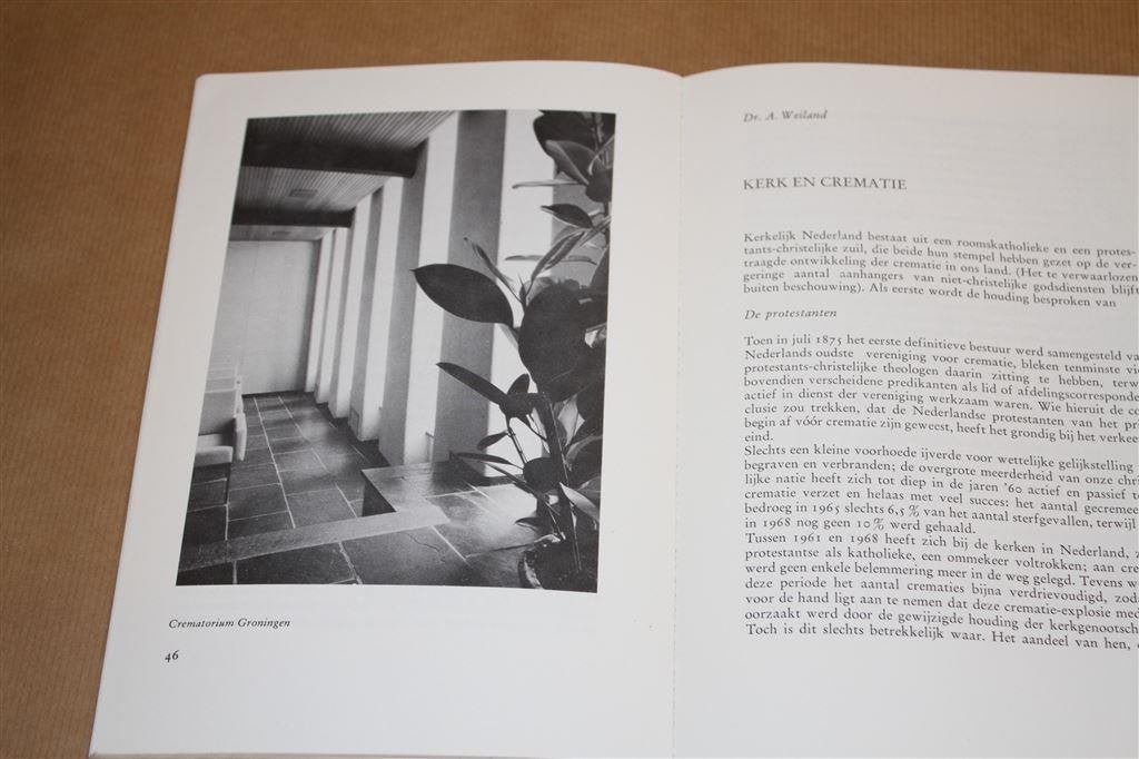 50 Vereniging voor crematie AVVL, 1919-1969., Ophalen of Verzenden, Gelezen