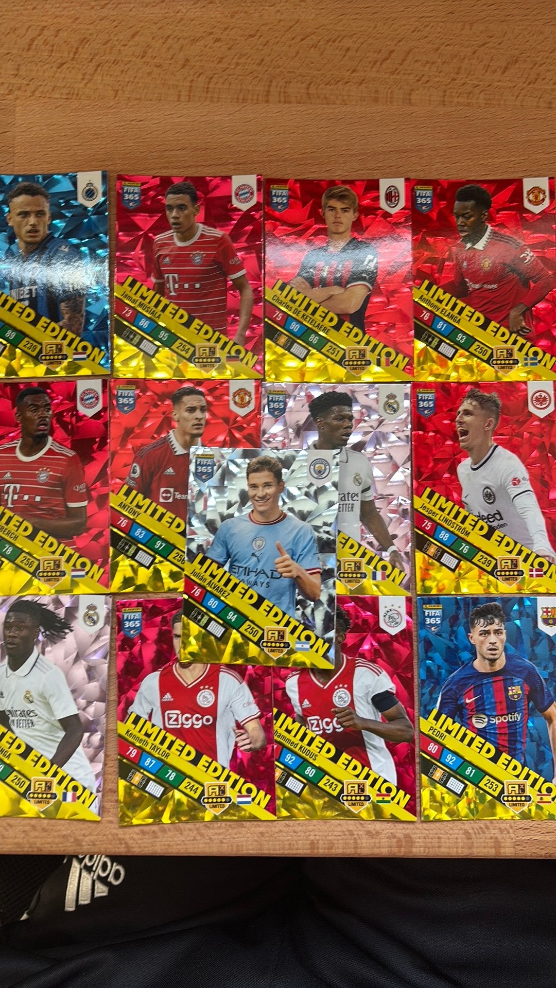 Limited Edition panini Adrenalyn xl 2023, Hobby en Vrije tijd, Ophalen of Verzenden, Zo goed als nieuw, Plaatje
