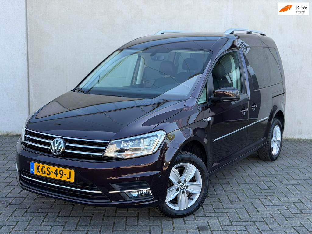 VW Caddy 1.4 TSI Highline Xenon CarPlay Standkachel ACC Lede, Voorwielaandrijving, 125 pk, Gebruikt, 5 stoelen