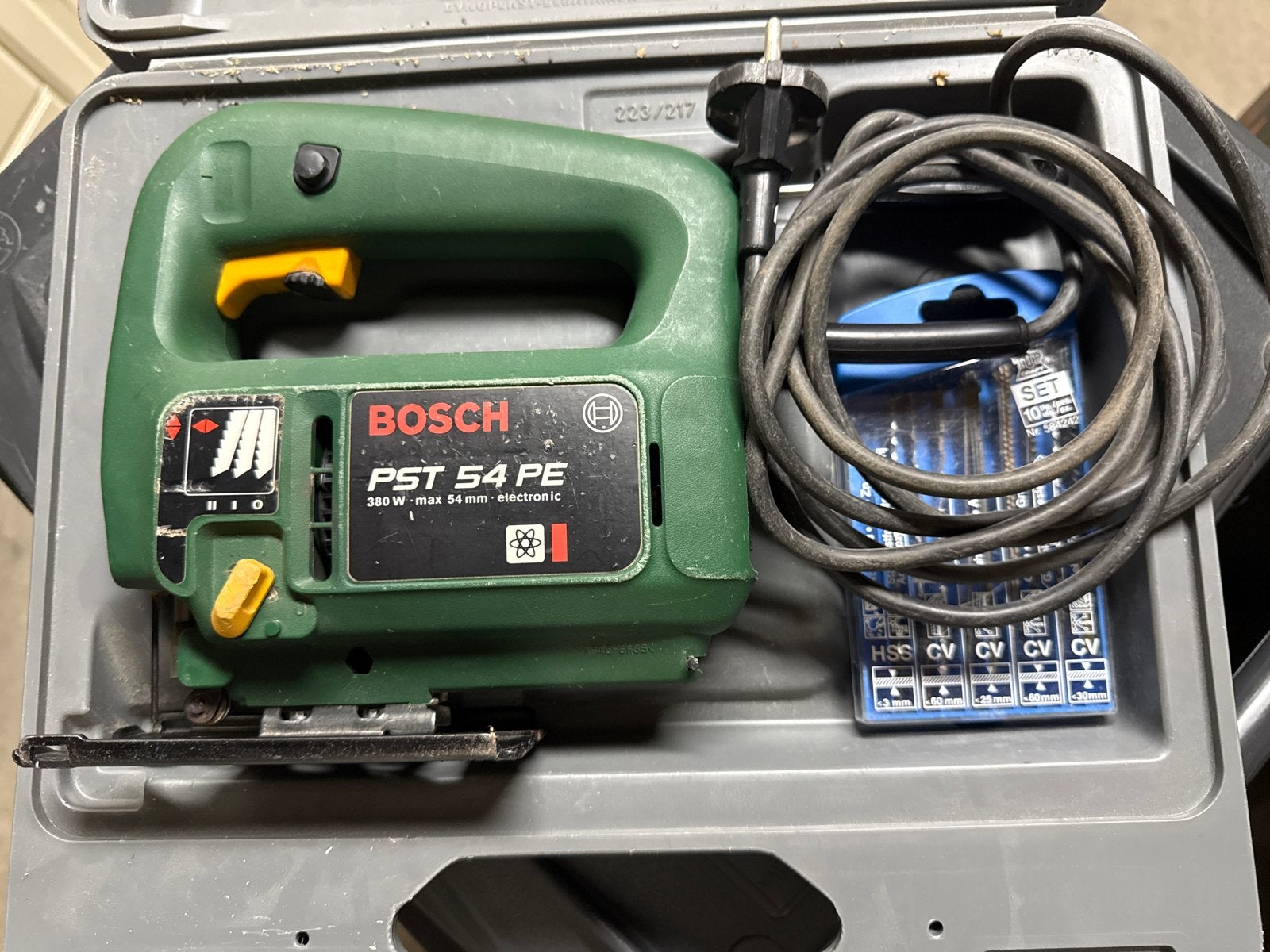 Bosch PST 54 PE Decoupeerzaag met zaagjes in koffer, Ophalen of Verzenden, Gebruikt