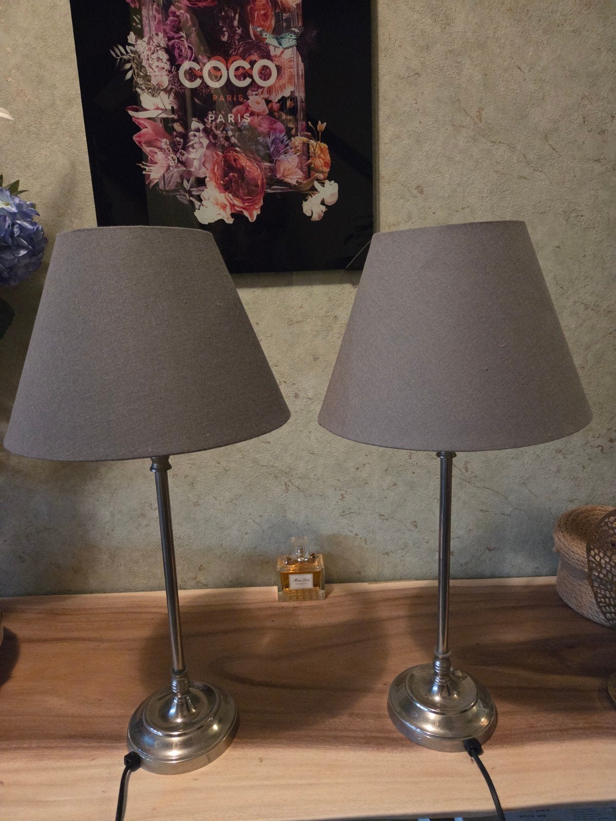 te koop 2 dressoir lampen 54cm hoog voet 13 cm breed, Ophalen