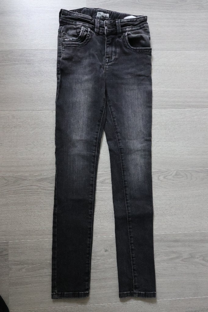 IZGS LTB Julita zwart donkergrijs 140 spijkerbroek, LTB, Meisje, Zo goed als nieuw, Ophalen