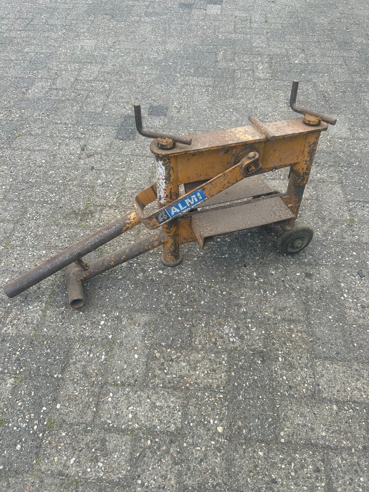 Almi Steenknipper, Tuin en Terras, Ophalen, Gebruikt