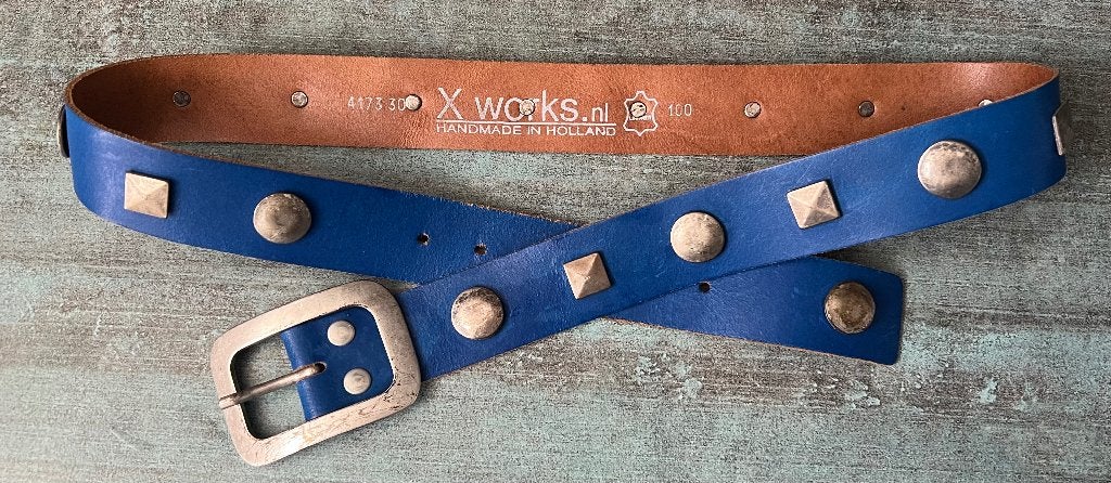 X-Works. Blauwe leren riem. 100 cm., Kleding | Dames, Overige kleuren, 3 tot 5 cm, 90 tot 100 cm, Ophalen of Verzenden