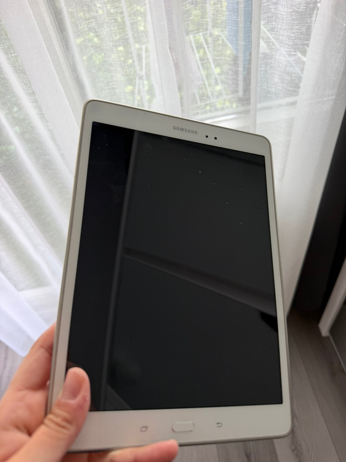 Samsung Galaxy Tab A 9.7 (uit 2015), Gebruikt, 16 GB, Wi-Fi, Ophalen