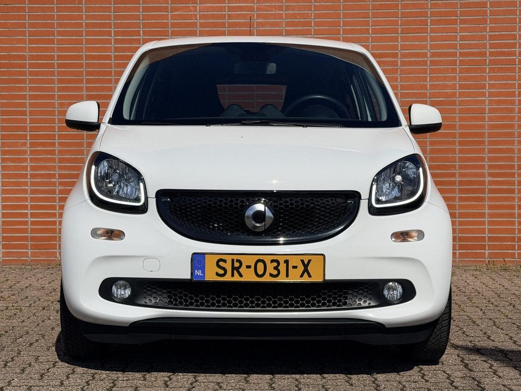 smart forfour 1.0 Turbo Passion | 66 KW, Unieke tellerstand, Auto's, Smart, Stof, Gebruikt, 4 stoelen, Wit