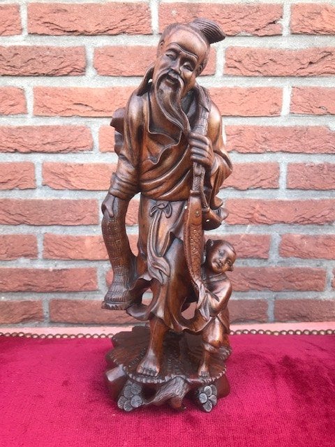 oud Chinees houten beeld, onsterfelijke, 37 cm!, Houtsnijwerk, Gepatineerd, Ophalen of Verzenden, 20 - 50 cm
