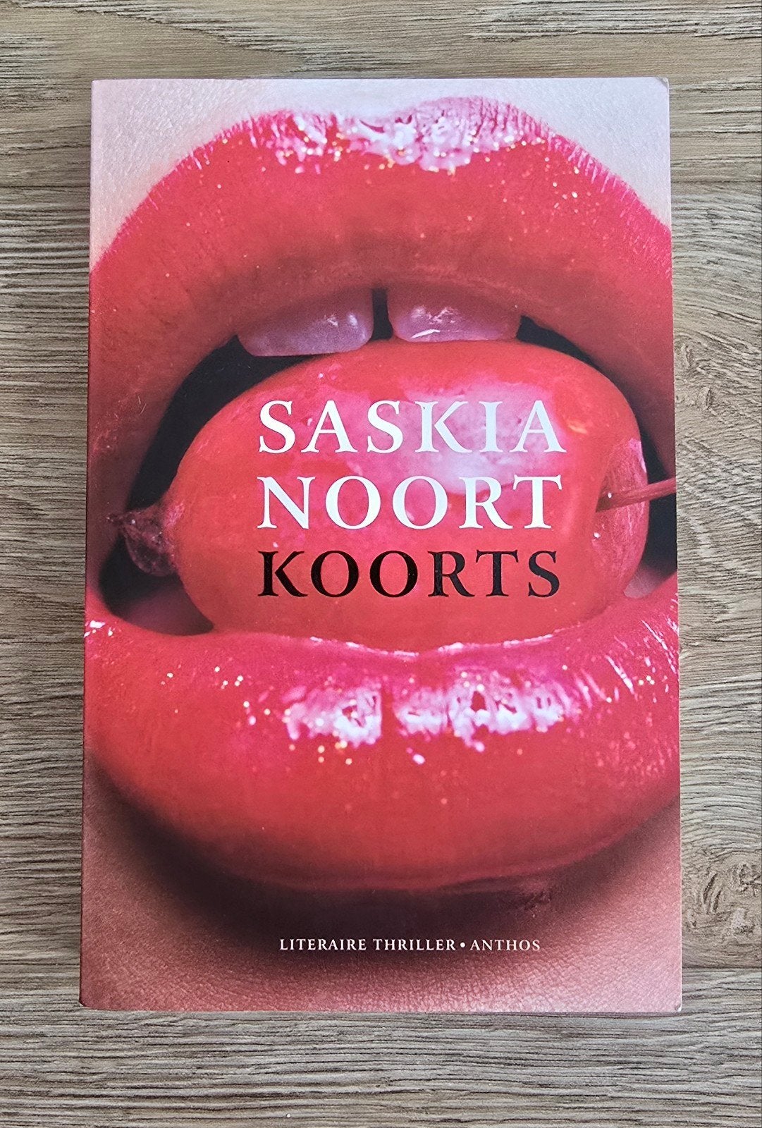 Koorts - Saskia Noort (Literaire thriller), Ophalen of Verzenden, Zo goed als nieuw, Saskia Noort, Nederland
