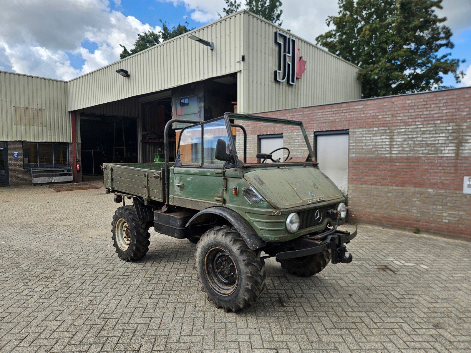 unimog 421 cabrio, Zakelijke goederen, Ophalen of Verzenden, Oldtimer, Tot 80 Pk