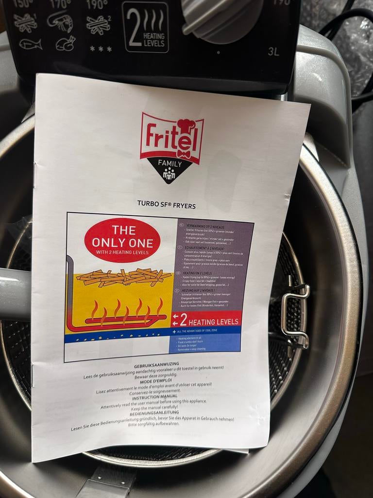 Fritel Family Turbo SF Friteuse - Zo goed als nieuw, Uitneembare binnenpan, ., Ophalen of Verzenden, Zo goed als nieuw