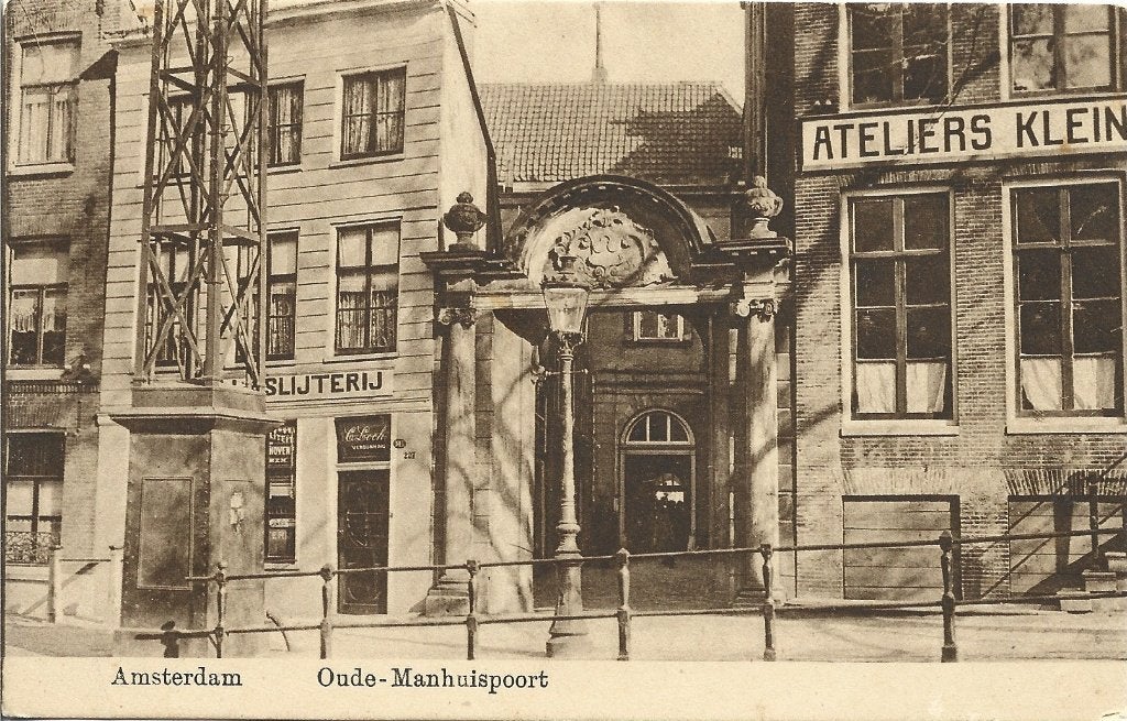 Amsterdam-25-Oude Manhuispoort-m Atelier Klein en Slijterij, Ophalen of Verzenden, 1920 tot 1940, Ongelopen, Noord-Holland