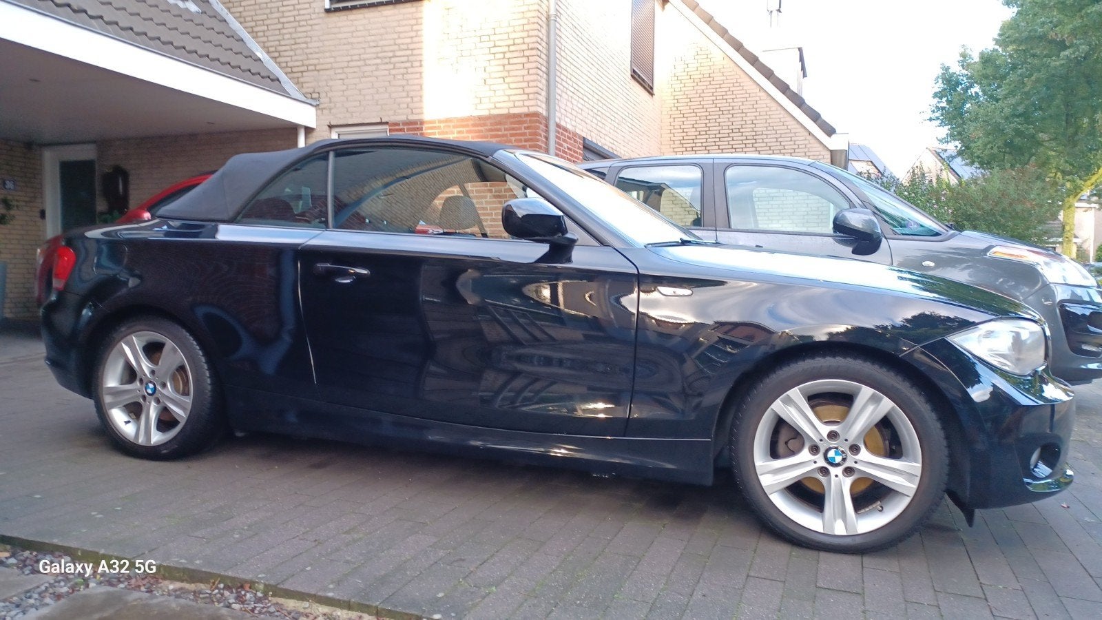 BWM118i 2012. 80.000km, Auto's, 1-Serie, Achterwielaandrijving, Zwart, Cabriolet