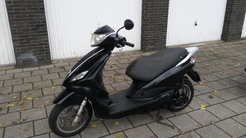 piaggio new fly 2015, inruil mogelijk, Gebruikt, Ophalen of Verzenden, Fly, Benzine