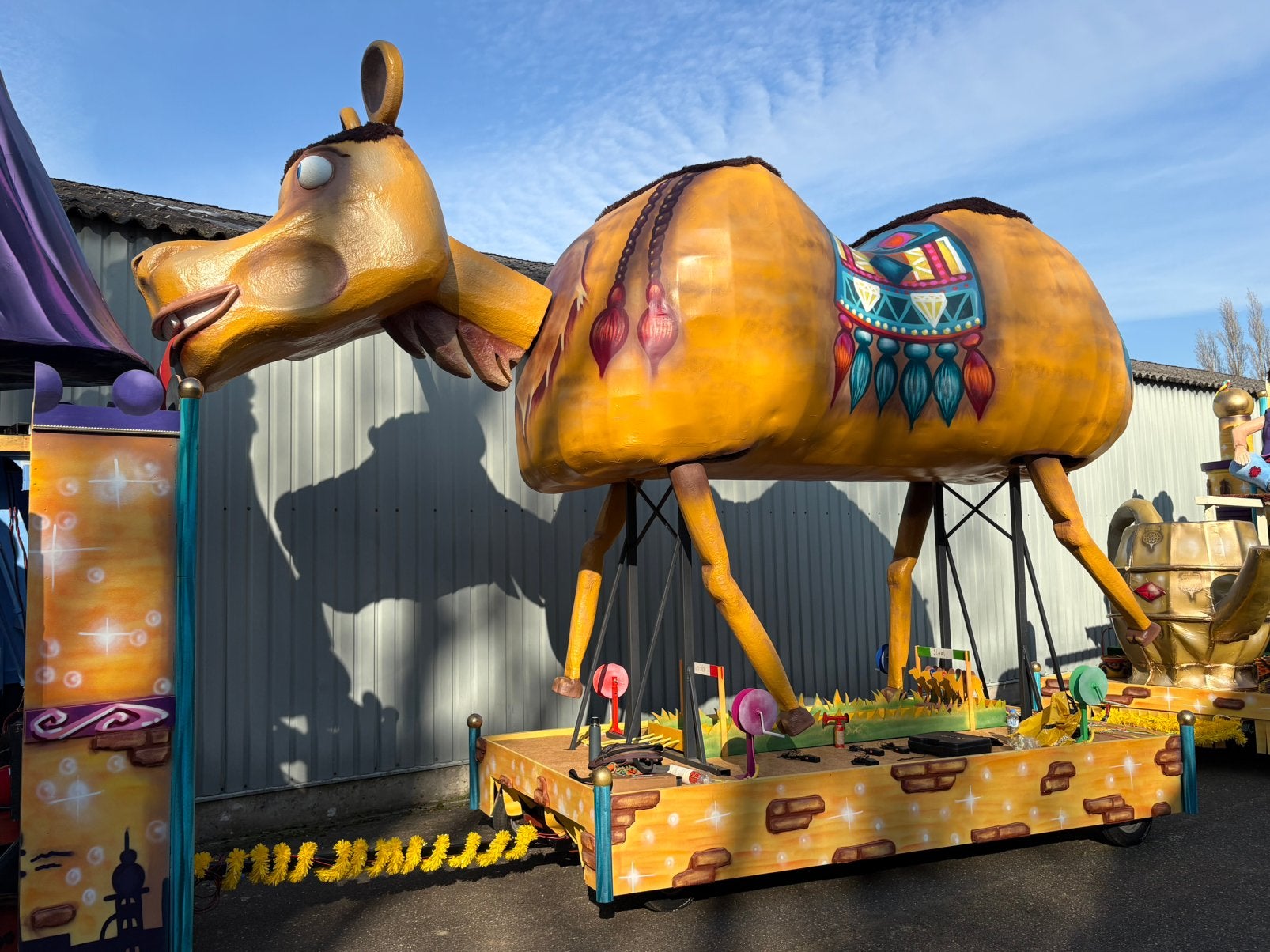 Geote kameel te koop voor carnaval, dorpsfeest, etc., Ophalen, Carnaval