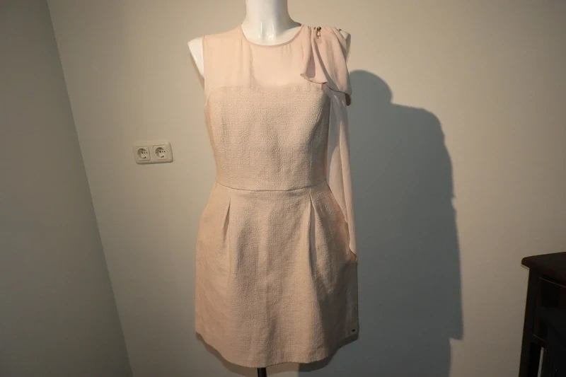 Elisabetta Franchi poeder roze jurk flap bedel schouder I46, Maat 38/40 (M), Zo goed als nieuw, Roze, Boven de knie