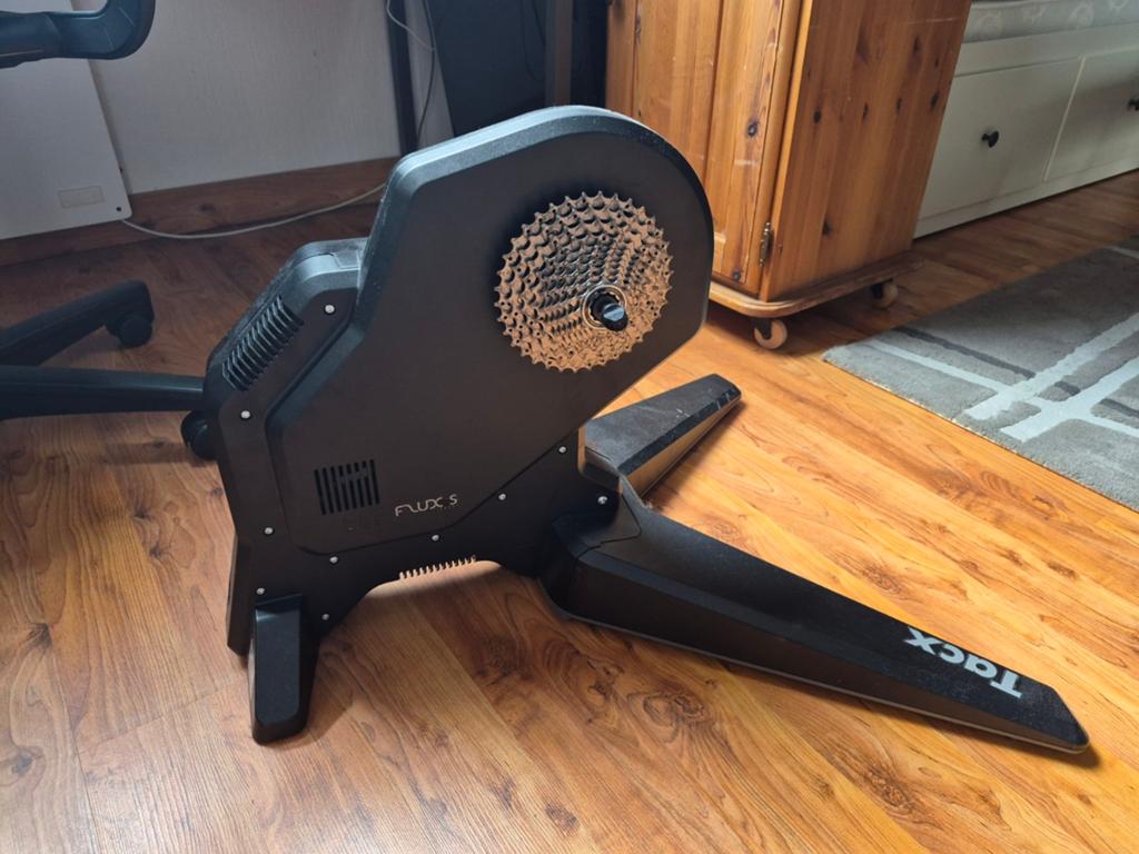 Tacx Flux S Smart fietstrainer incl. cassette en doos, Sport en Fitness, Wielrennen, Ophalen, Zo goed als nieuw, Overige typen
