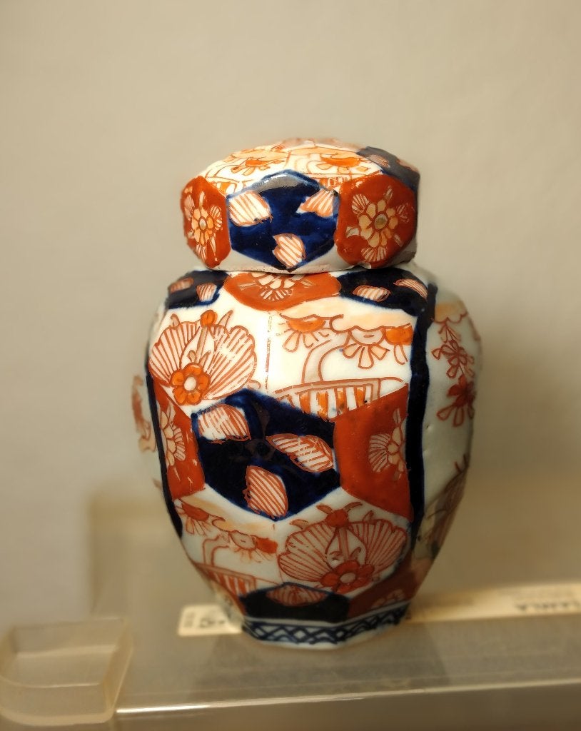 Kleurrijk sierpotje Imari?, Ophalen of Verzenden